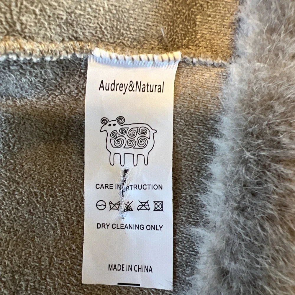 Grey Faux Fur Ribbed Half Zip Hoodie Pullover Jacket‎ Silver Gray Plush Coat